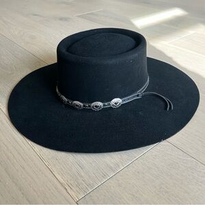 Shyanne Black Wide-Brimmed Hat